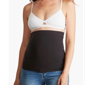 Ingrid & Isabel Black Bellaband Size 1 Everyday Maternity size 1